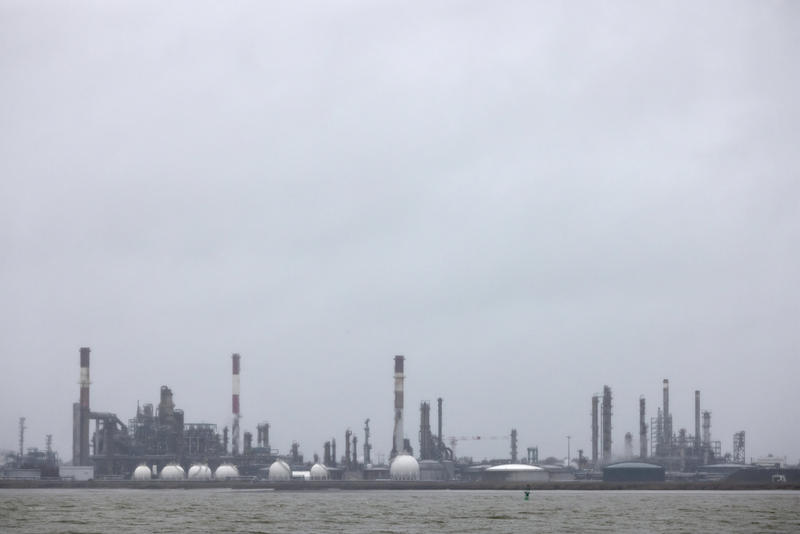 Propagande pétrolière sanctionnée