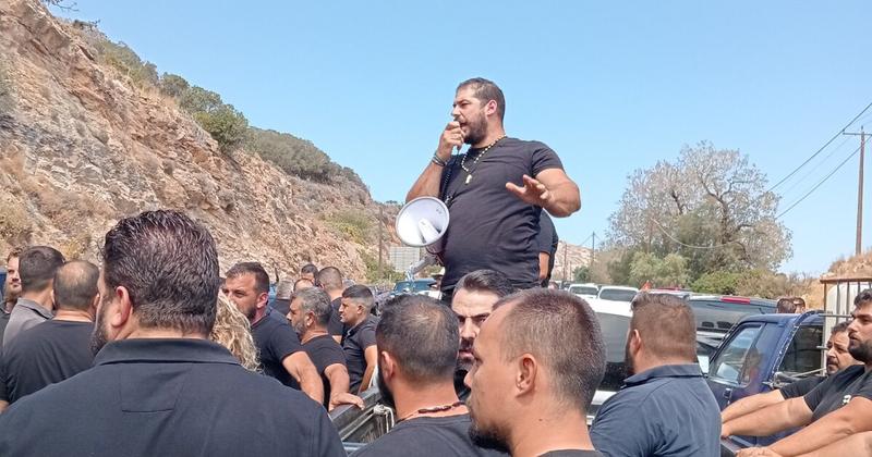 Στα... μπλόκα οι Κρητικοί αγροτοκτηνοτρόφοι - Βγαίνουν ξανά στους δρόμους, μεγάλο συλλαλητήριο στο Σύνταγμα