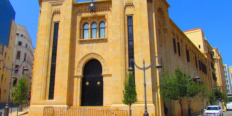 النائب بين ثقافة الخدمات ومفهوم التشريع النائب بين ثقافة الخدمات ومفهوم التشريع