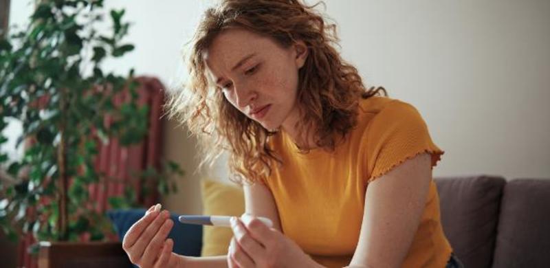 Exame genético pode explicar a infertilidade e a tendência a perder o bebê