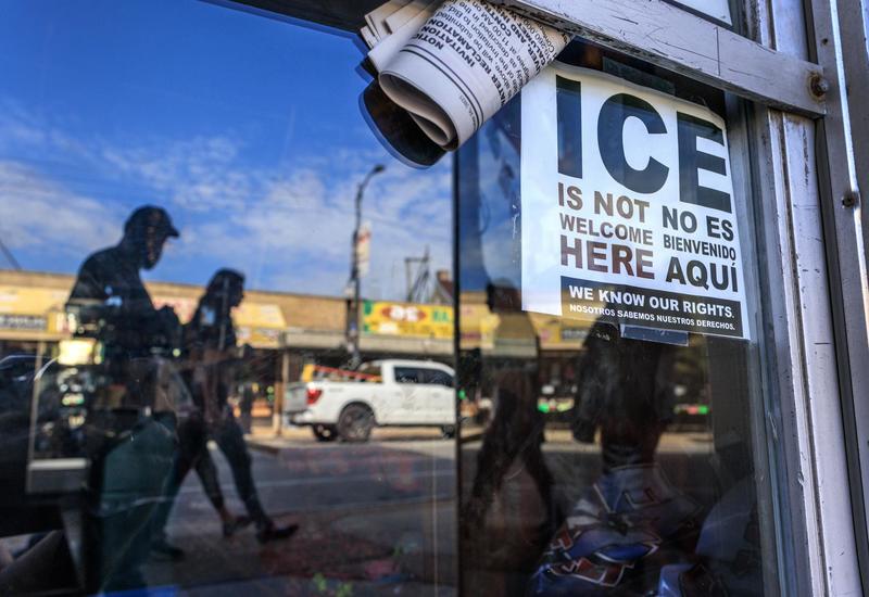 HRW: ICE recurrió a tácticas violentas para reprimir protestas migratorias en Chicago HRW: ICE recurrió a tácticas violentas para reprimir protestas migratorias en Chicago