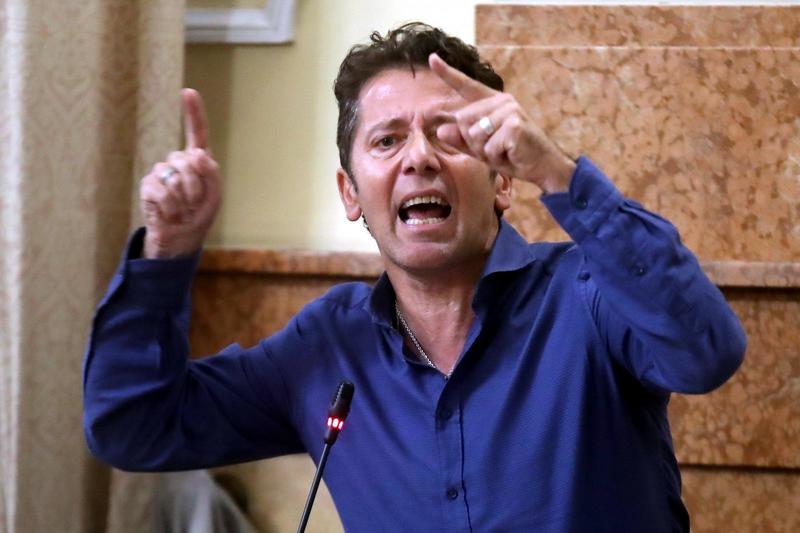 Lite giudiziaria sui rifiuti. Conto salato in Comune: 150mila euro per i legali