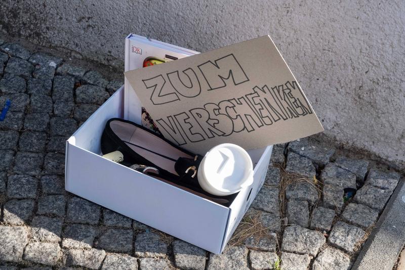 Verschenkekisten: Ein kleines Stück städtischer Solidarität Verschenkekisten: Ein kleines Stück städtischer Solidarität