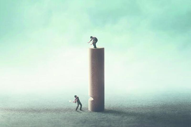 Μια νέα Εποχή των Επαναστάσεων;