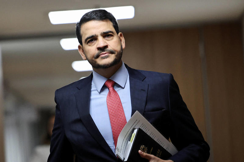 Messias liderou greve contra gestão de Toffoli, de quem poderá ser colega no STF