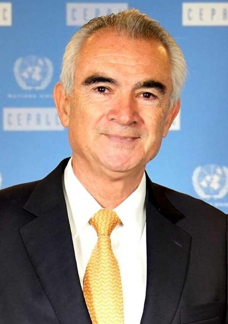 Enfrentar los retos del envejecimiento exige avanzar hacia una sociedad del cuidado