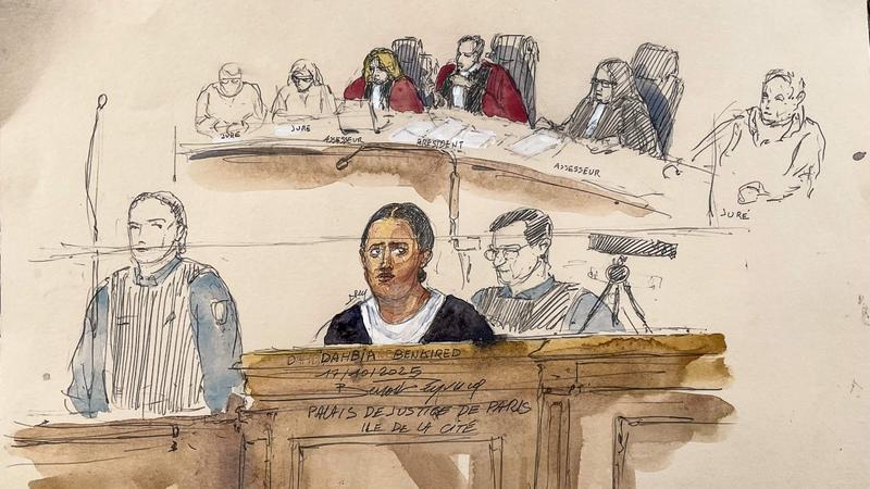 A Parigi attesa la sentenza per uno dei crimini più atroci di Francia: l'omicidio di Lola, violentata, torturata e uccisa a 12 anni da una 24enne