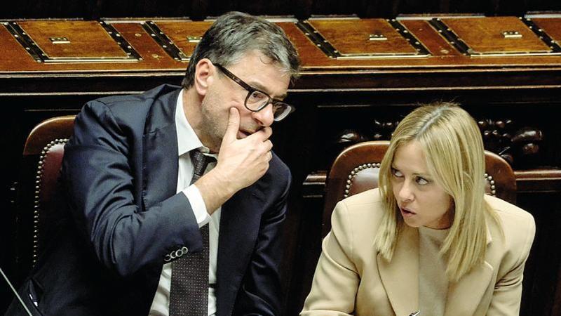 Manovra, il muro di Giorgetti a tutela della Ragioneria: basta con gli attacchi, si tratta di tecnici di valore