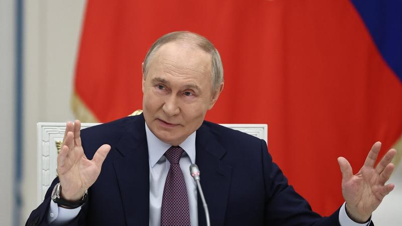 Dopo la stretta sul greggio Putin sfida Trump: «Atto ostile». E minaccia sui Tomahawk: «Da noi risposte sbalorditive»