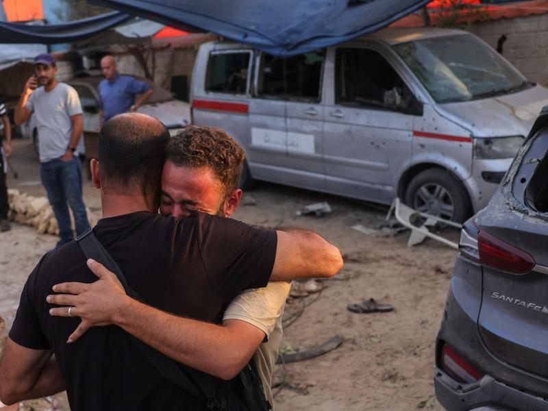 Noi, nella ruota del criceto, e la guerra che non finisce