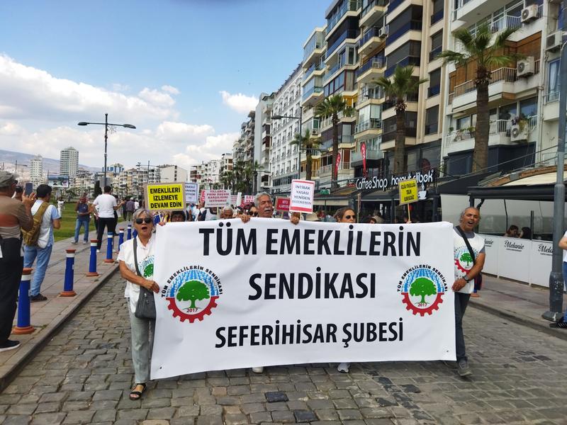 Emeklilerin statü kaybı ve emeklilikle başlayan sorunlar Emeklilerin statü kaybı ve emeklilikle başlayan sorunlar