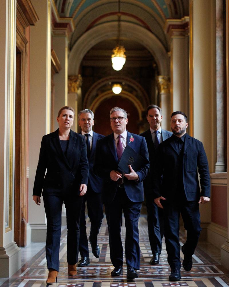 Volenterosi “Più armi a Kiev”. Missili e sanzioni, pressing su Mosca. Meloni: “Mantenere l’unità con gli Usa”