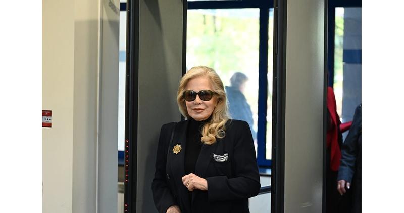 Силви Вартан Силви Вартан