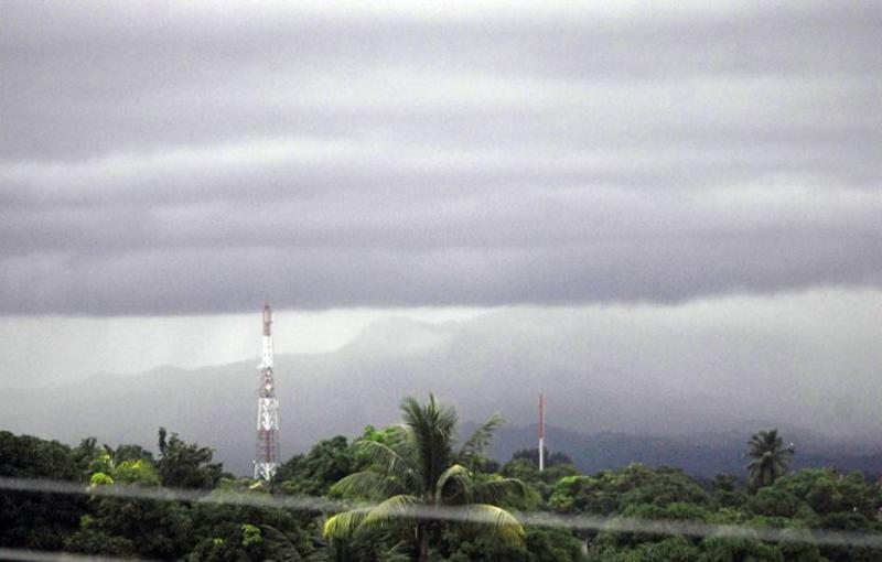 Tormenta Tropical Melissa influye en el clima de Venezuela Tormenta Tropical Melissa influye en el clima de Venezuela