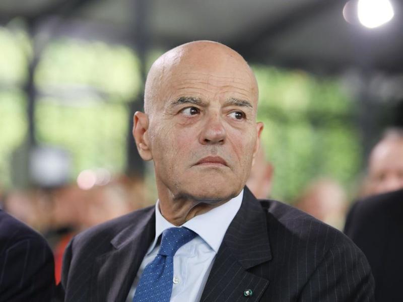 Eni brinda a un trimestre eccellente. Alzate le stime, il titolo vola in Borsa Eni brinda a un trimestre eccellente. Alzate le stime, il titolo vola in Borsa