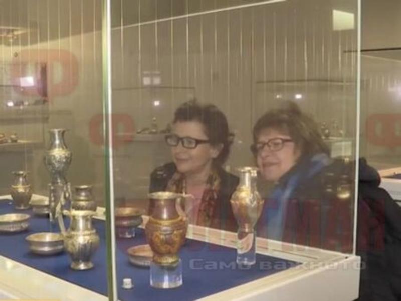 Тревога след обира на века в Лувъра! Ще посегнат ли и на Рогозенското съкровище?