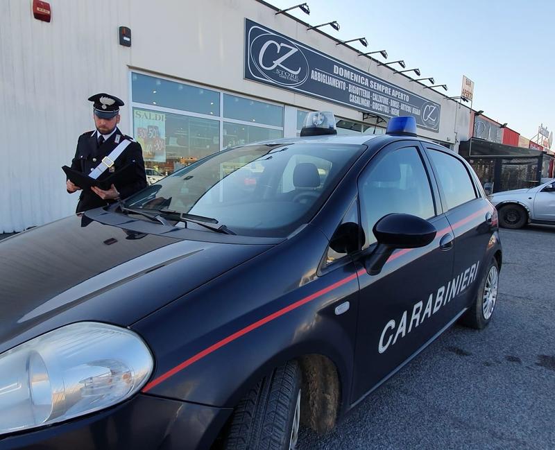 Montodine, marito violento allontanato da casa: braccialetto elettronico e divieto di avvicinarsi a moglie e figli