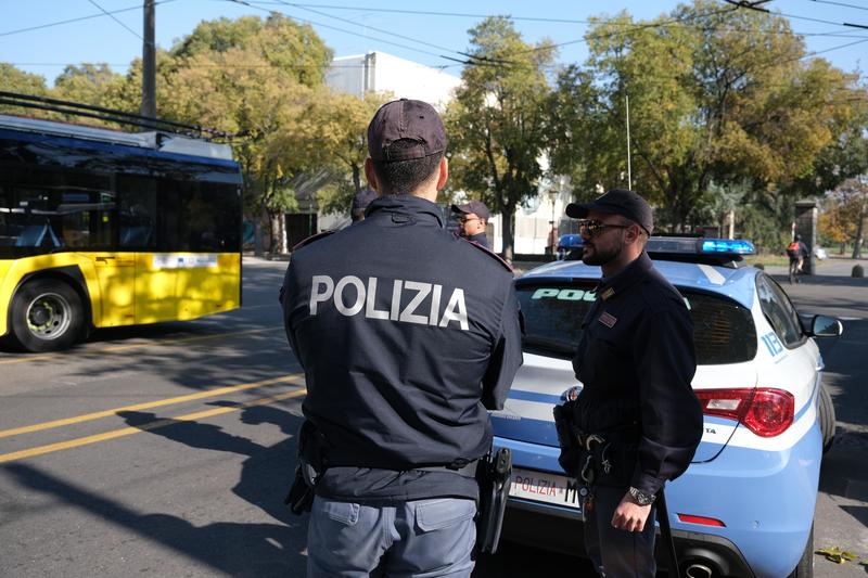 Arrestato ladro seriale a Rimini: sorpreso a rubare dentro a un hotel