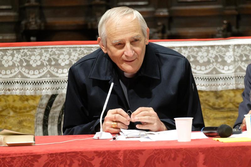 Gay, la svolta dei vescovi. “Aiutiamo la chiesa a comprendere tutti”