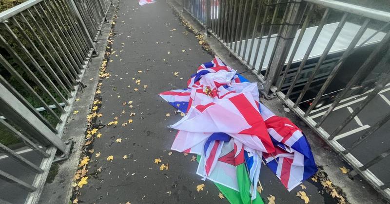 Overpass confrontation latest in flag rows in county Overpass confrontation latest in flag rows in county