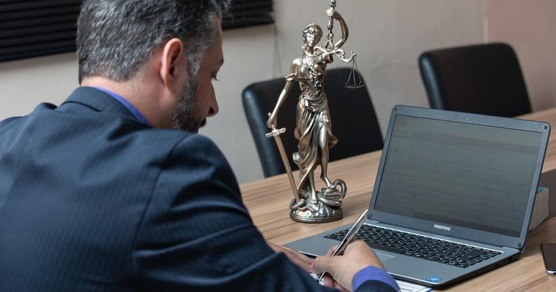 Τα θεσμικά εχέγγυα ενδυνάμωσης των Δικηγόρων ως εχέγγυα του Κράτους Δικαίου