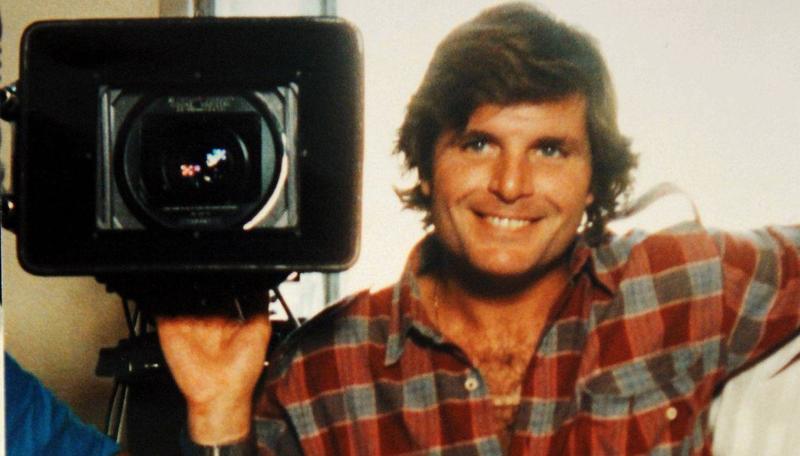 Addio Maurino Di Francesco: dai carpiati nel Naviglio alle pazzie del Derby, il ricordo dell’attore milanese morto a 74 anni