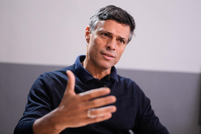 Maduro pide retirar la nacionalidad al opositor Leopoldo López por «llamado a invasión» Maduro pide retirar la nacionalidad al opositor Leopoldo López por «llamado a invasión»