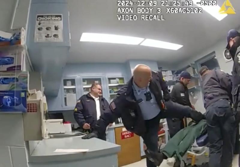 Editorial: Make it a crime to stand still during a murder Editorial: Make it a crime to stand still during a murder