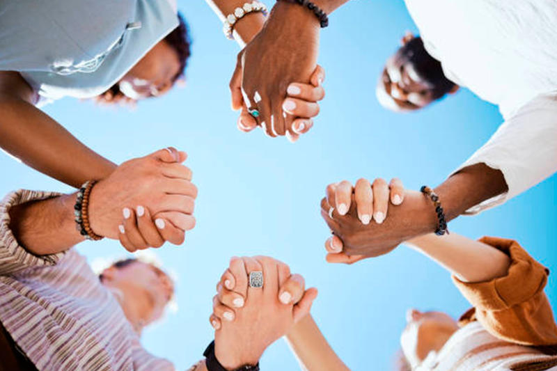 Respaldo para la reconstrucción del país, por Stalin González