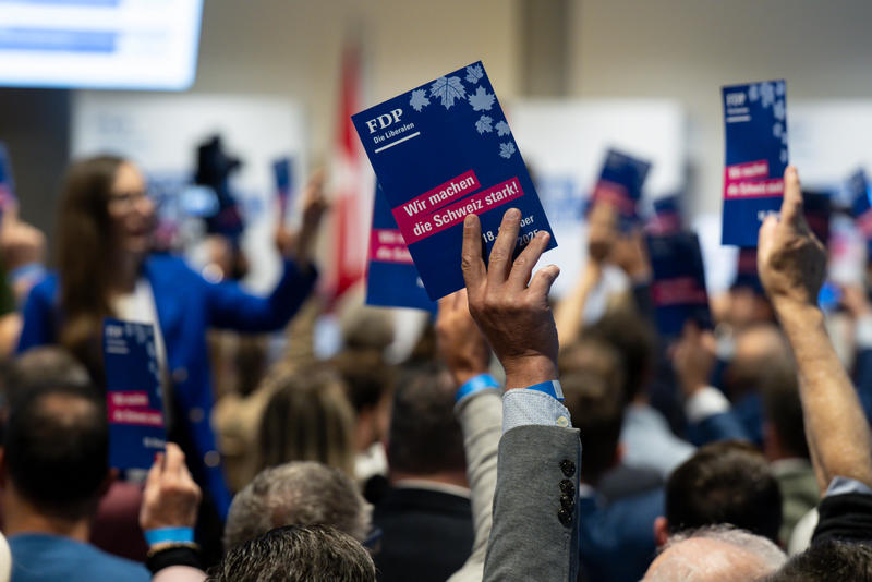 Erleben wir gerade das Ende des Freisinns?