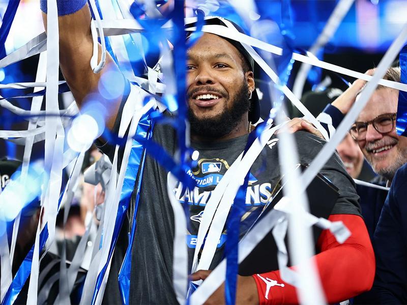 Raymond J. de Souza: Jays go to bat for national unity