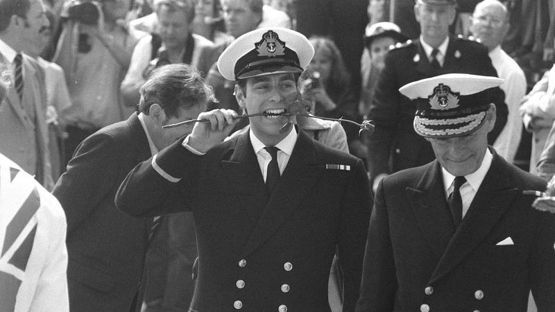 En gang var prins Andrew kongefamiliens mest populære mann En gang var prins Andrew kongefamiliens mest populære mann