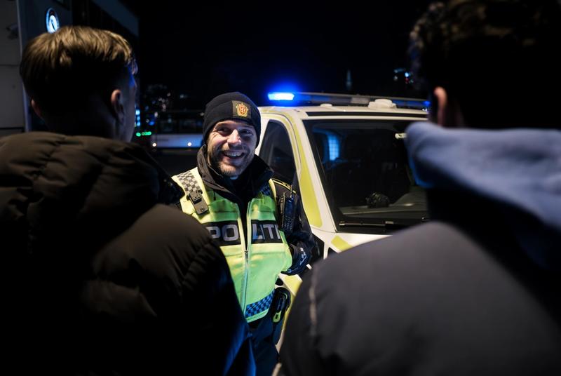 Når barn kastes inn i volden Når barn kastes inn i volden