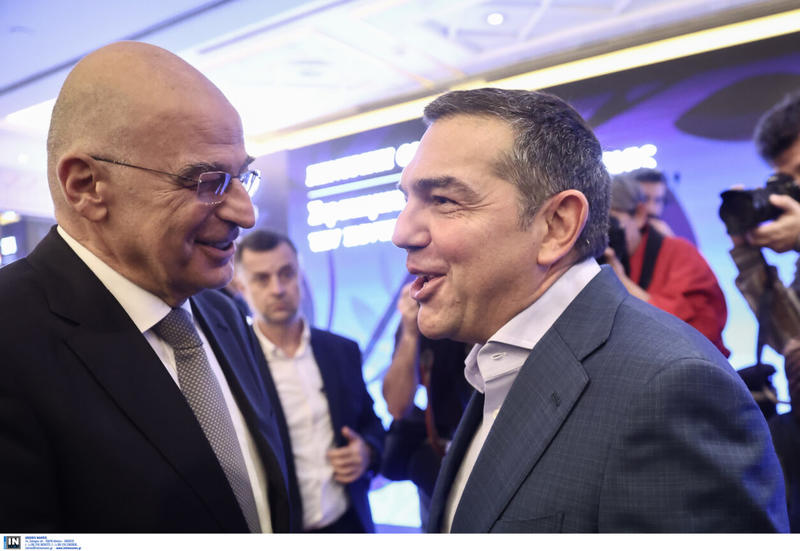 Μεταξύ τεχνητού πολέμου και ανταρτοπολέμου