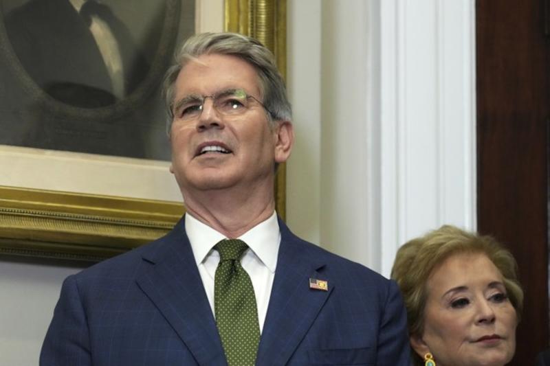 Trump White House Sanctions Energy Companies Fueling Putin’s War Machine