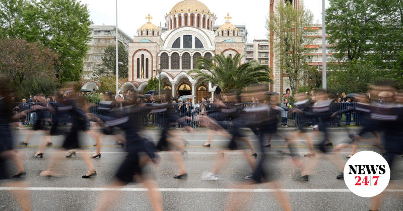 Οι “κούφιες” μαθητικές παρελάσεις