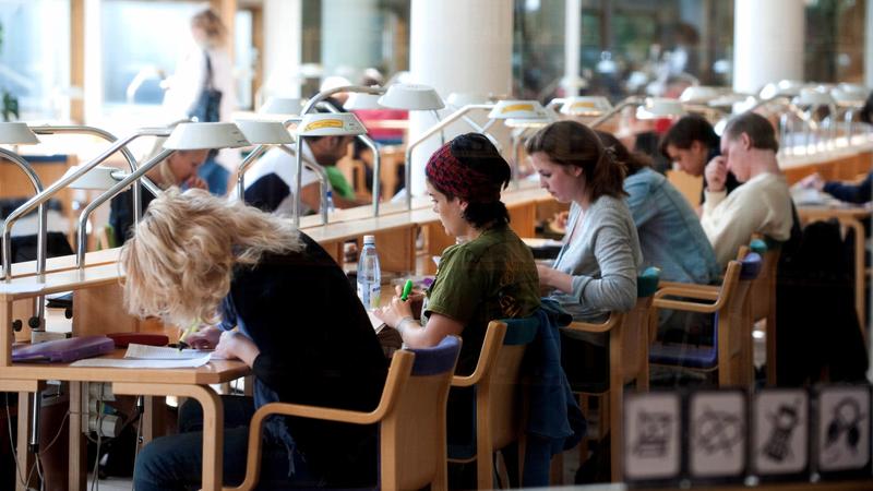 Därför borde även studenter få höstlov