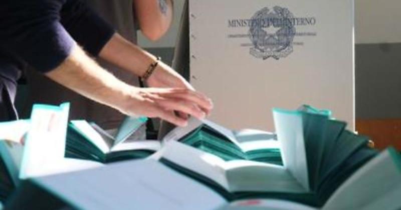 Regionali: il valzer dei candidati e l’illusione del consenso