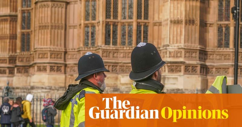 It’s the job of the police to make people feel safe. Instead, Scotland Yard has caved in to the culture warriors