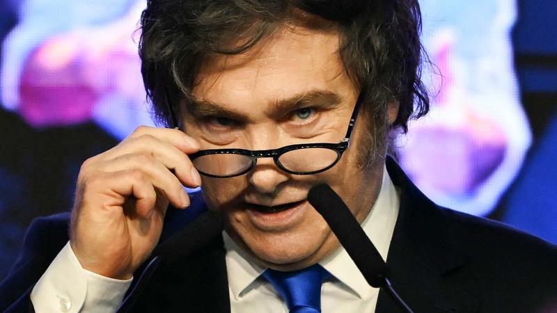 Javier Mileis' Wahlsieg: Rückenwind für ultrarechte Kettensägen-Agenda Javier Mileis' Wahlsieg: Rückenwind für ultrarechte Kettensägen-Agenda