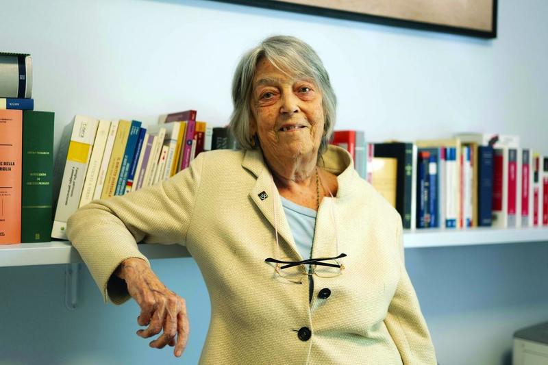 Laura Hoesch, il coraggio di battersi per i diritti civili Laura Hoesch, il coraggio di battersi per i diritti civili