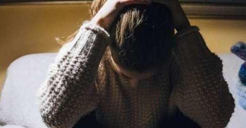 Sentirsi soli in adolescenza: la sfida dell’ascolto. Parla l’esperto Sentirsi soli in adolescenza: la sfida dell’ascolto. Parla l’esperto