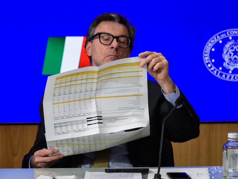 Giorgetti: «Affitti brevi? Non c’è stata distrazione. Ma non sono affezionato ad alcuna misura»