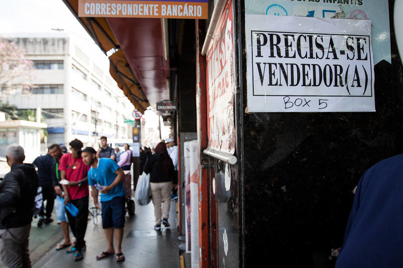 Diploma não apaga o custo do preconceito