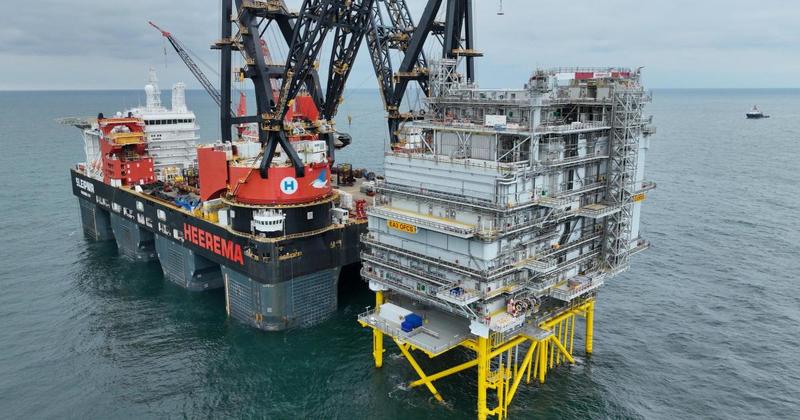 10,700 tonne electricity converter lowered into place off the Suffolk coast