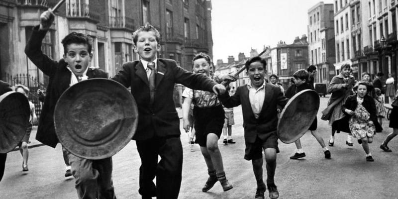 Everyone Is 12 Now Except the King, Who Is 8