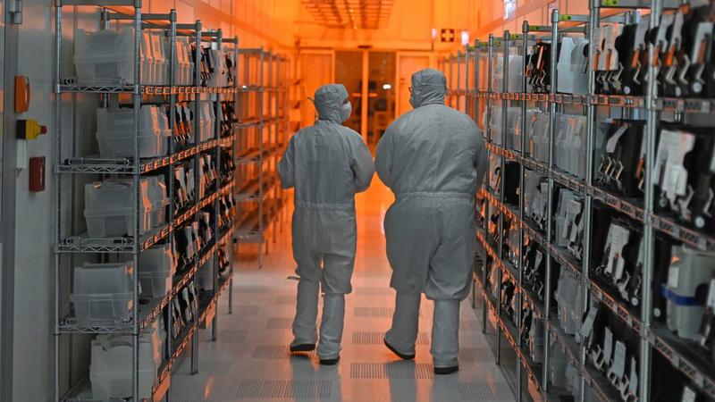 Die Wirtschaft muss sich selbst retten Die Wirtschaft muss sich selbst retten