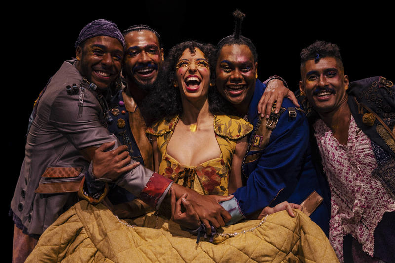 Agnes Brichta conecta passado e presente em releitura de 'A Máquina'