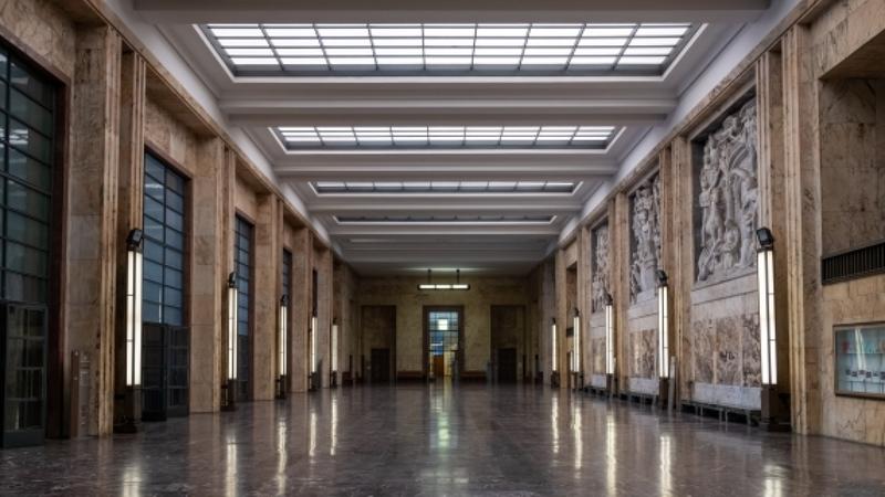 Madre investì e procurò lesioni permanenti al figlio di 18 mesi per errore, il pm: «Archiviare, ha già il suo ergastolo»