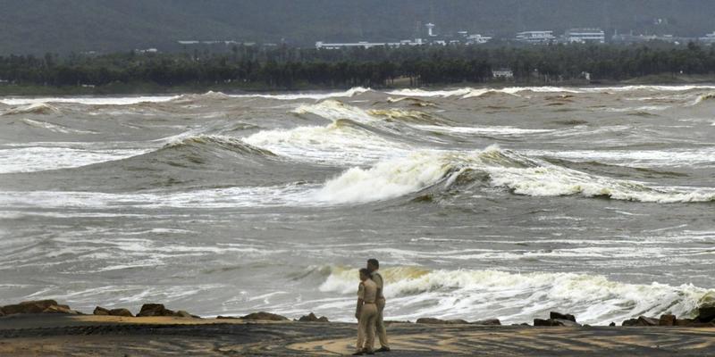 Cyclone Montha Makes Landfall Over Andhra Pradesh